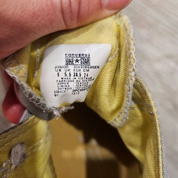 Converse High Top Junior size 6 Gray One Star Womens size 8 - Picture 5 of 6